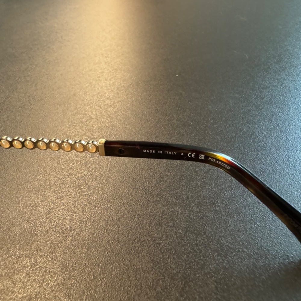 Channel sunglasses - Picture 4 of 9